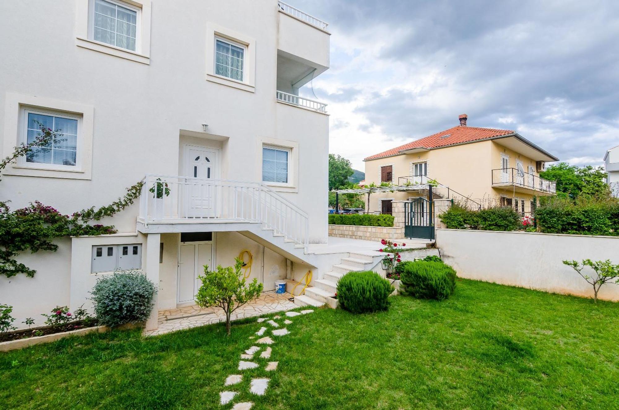 Apartments Villa Key ツァヴタット 部屋 写真
